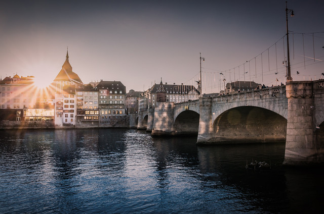 Mittlere Brücke bei Abenddämmerung // Mittlere Brücke at dusk
